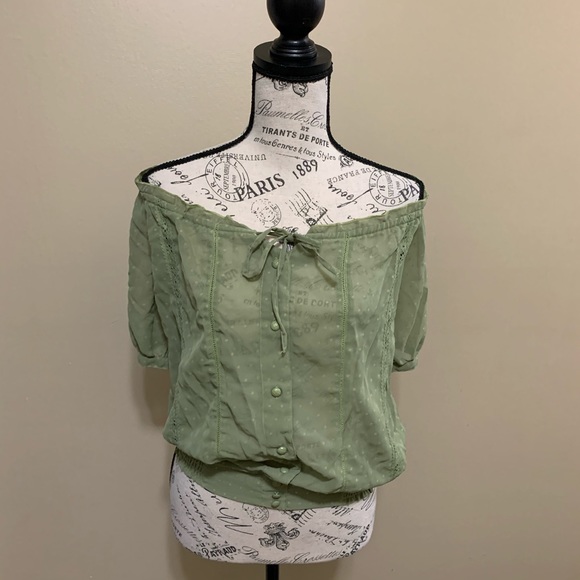 Ultra Flirt Tops - Ultra Flirt Green Off The Shoulder Top Size Large Top NEW